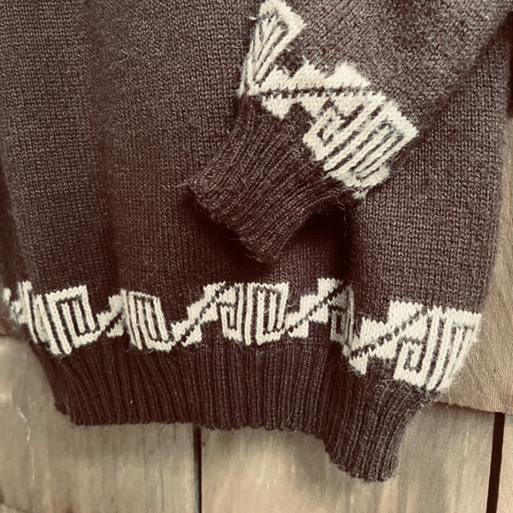 Unisex Alpaca 💯 Wool Sweater Little Llamas Design XL - Picture 6 of 13